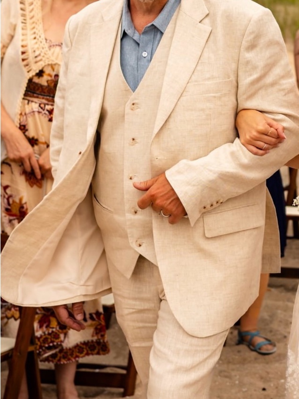 Men's Light Cream Linen Three-Piece Suit - Tailored Wedding Blazer & Vest
